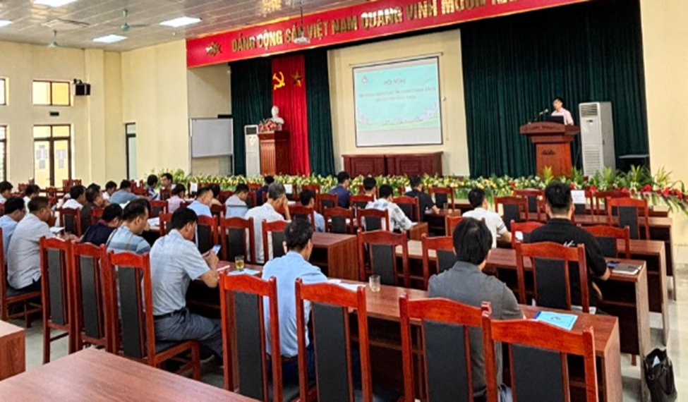 PGD NHCSXH YÊN MỸ TỔ CHỨC HỘI NGHỊ TẬP HUẤN   ĐỐI VỚI CÁN BỘ KIÊM NHIỆM THỰC HIỆN   TÍN DỤNG CHÍNH SÁCH XÃ HỘI 